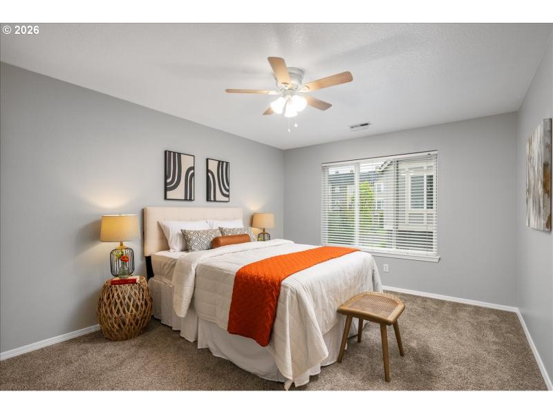 Bedroom, Primary