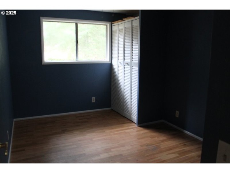 Bedroom, Primary