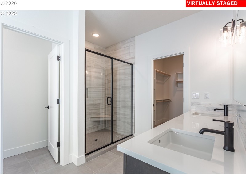 Bathroom, Attached