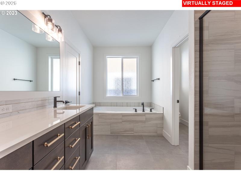 Bathroom, Attached
