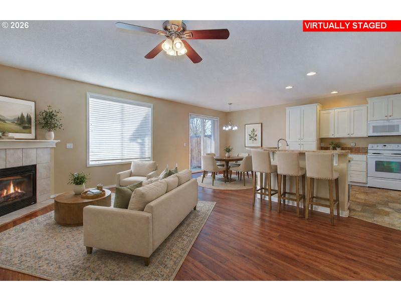 Kitchen/Living Room