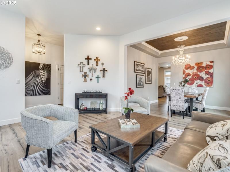 Living Room/Dining Room