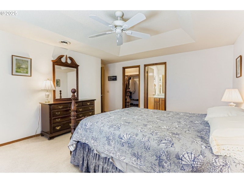 Bedroom, Owner's Suite