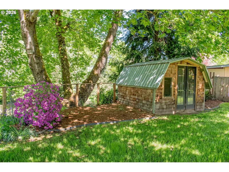 Shed