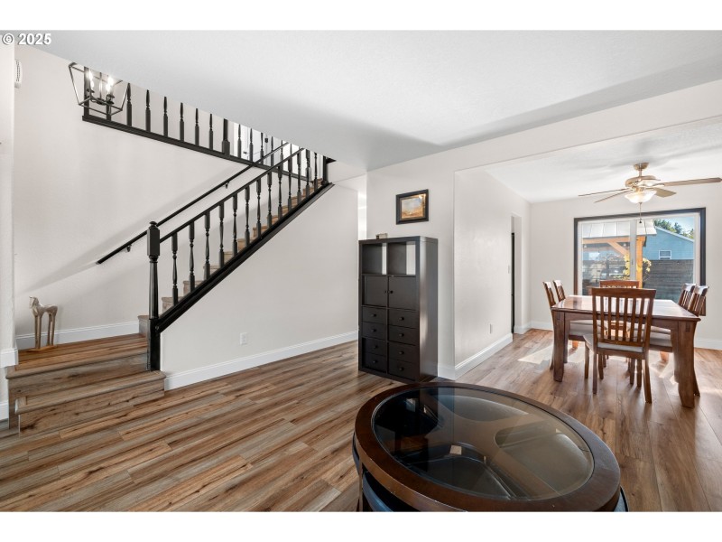 Living Room/Dining Room