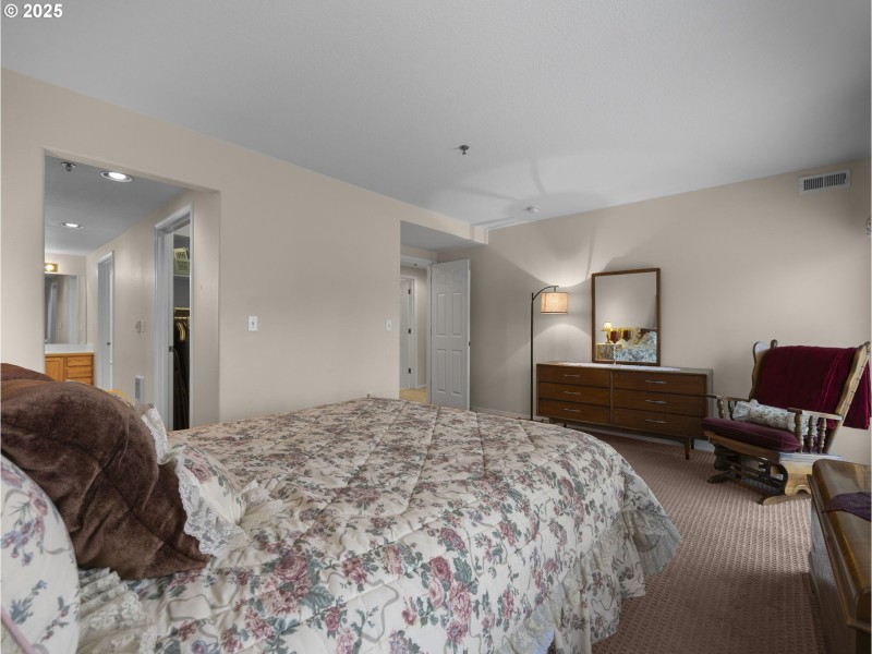 Owner's Suite Bedroom