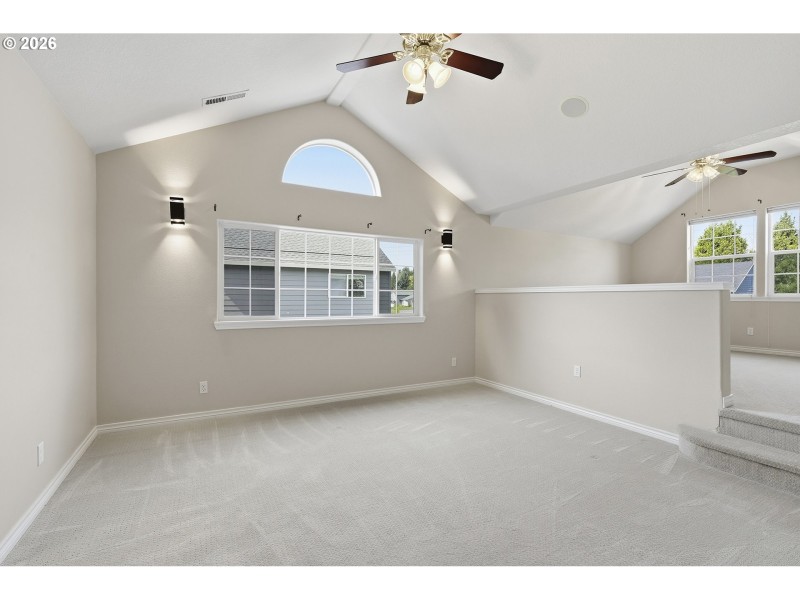 Bedroom, Primary