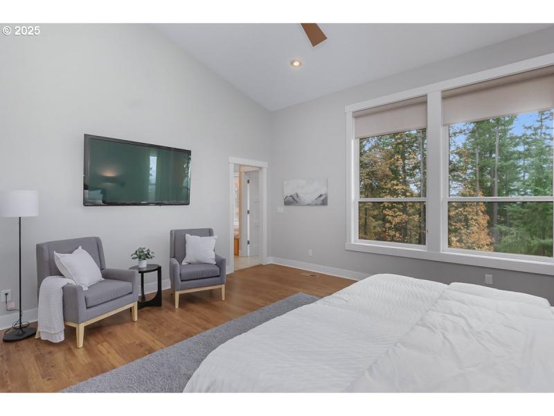 Bedroom, Owner's Suite