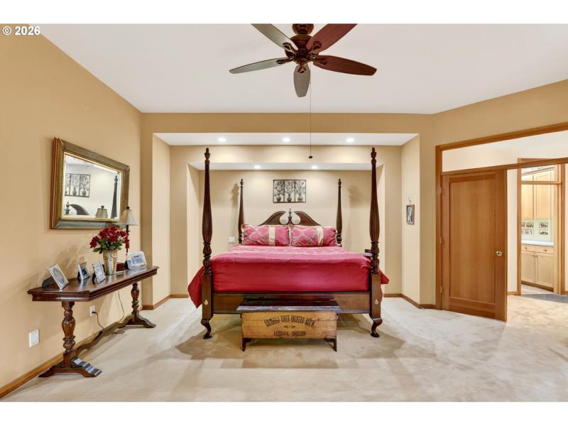 Owner's Suite Bedroom