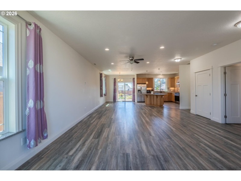 Living Room/Dining Room