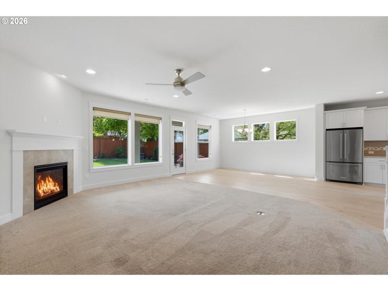 Living Room/Dining Room