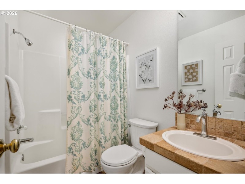 Bathroom, Attached