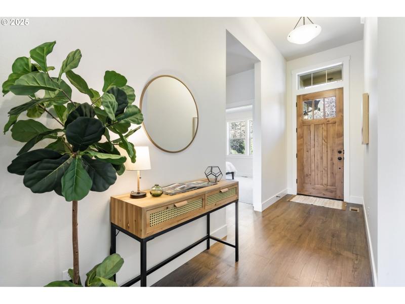 Entrance/Foyer