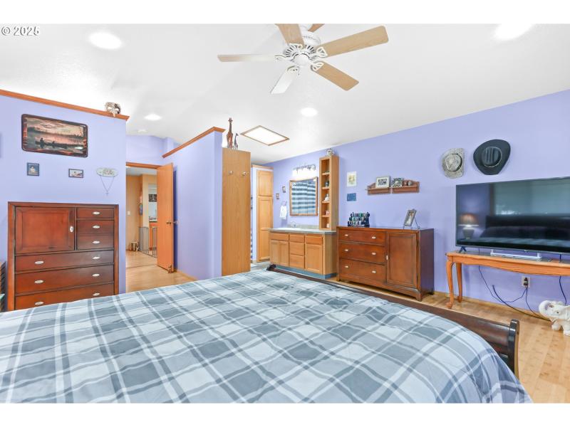 Owner's Suite Bedroom