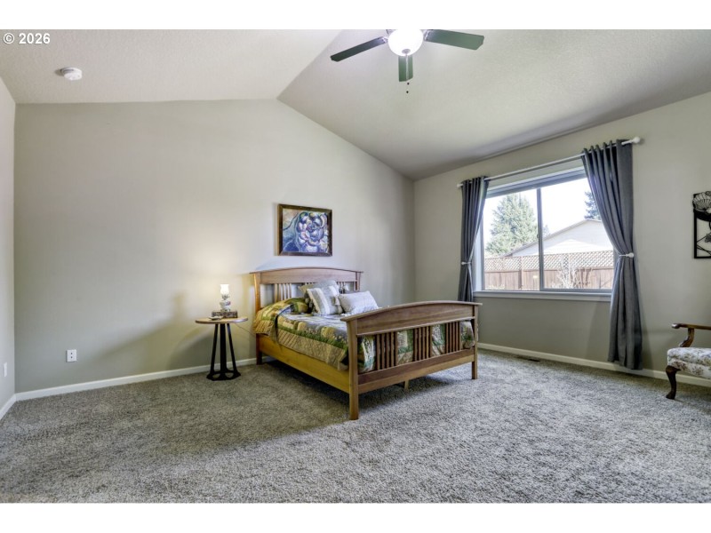 Bedroom, Primary