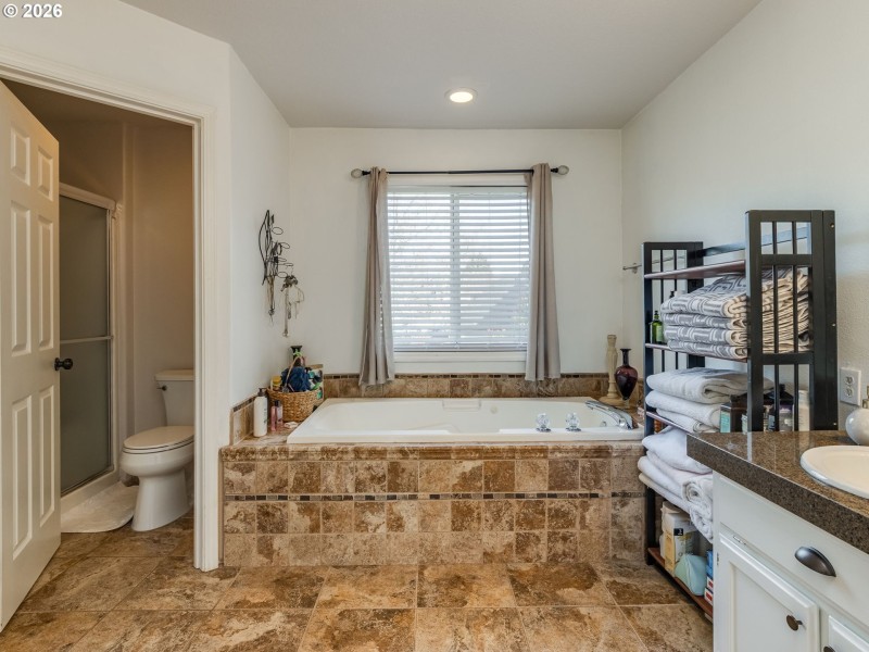 Bathroom, Attached