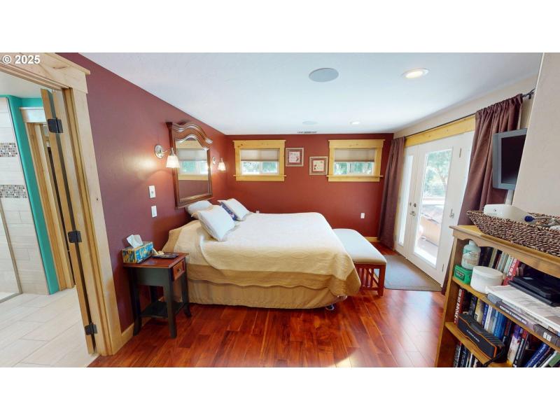 Owner's Suite Bedroom