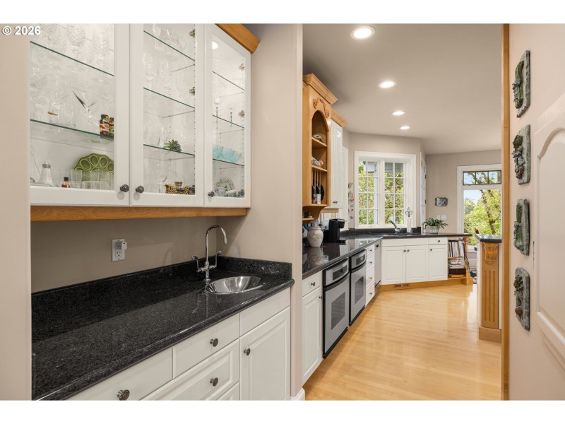 Butler's Pantry