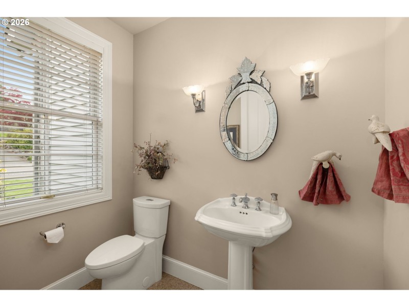 Bathroom, Continental
