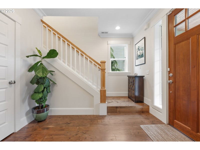 Entrance/Foyer