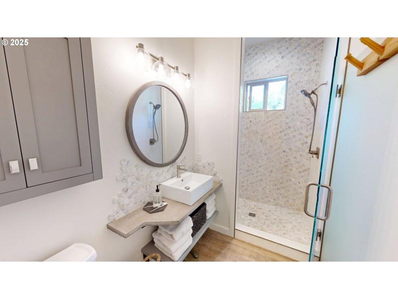 Owner's Suite Bathroom