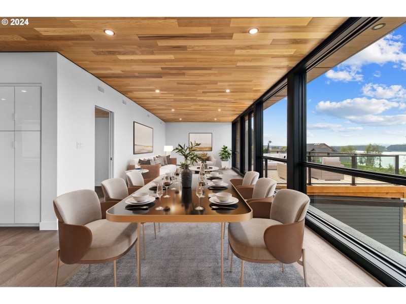 Living Room/Dining Room