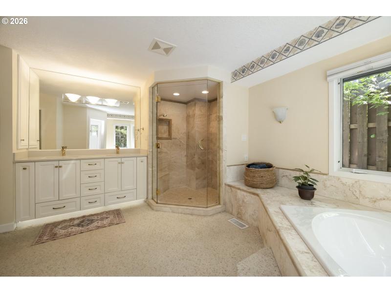Bathroom, Attached