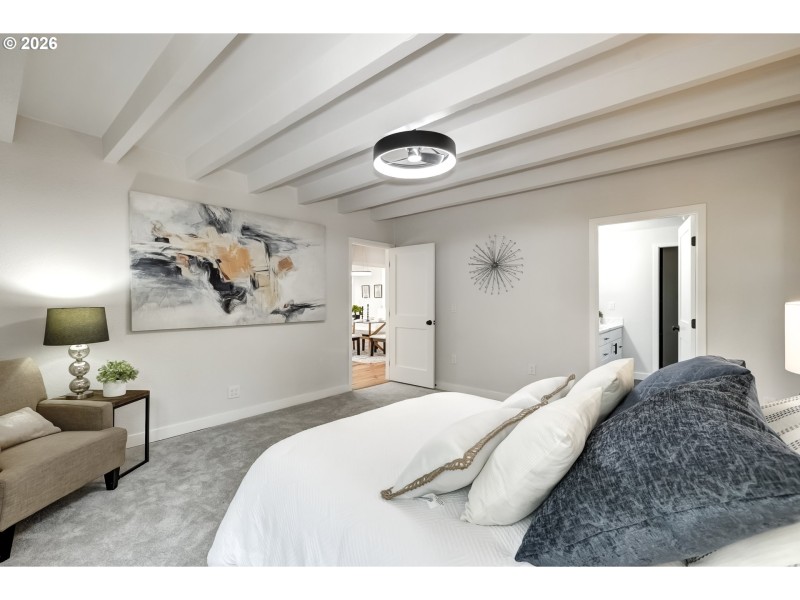 Bedroom, Primary