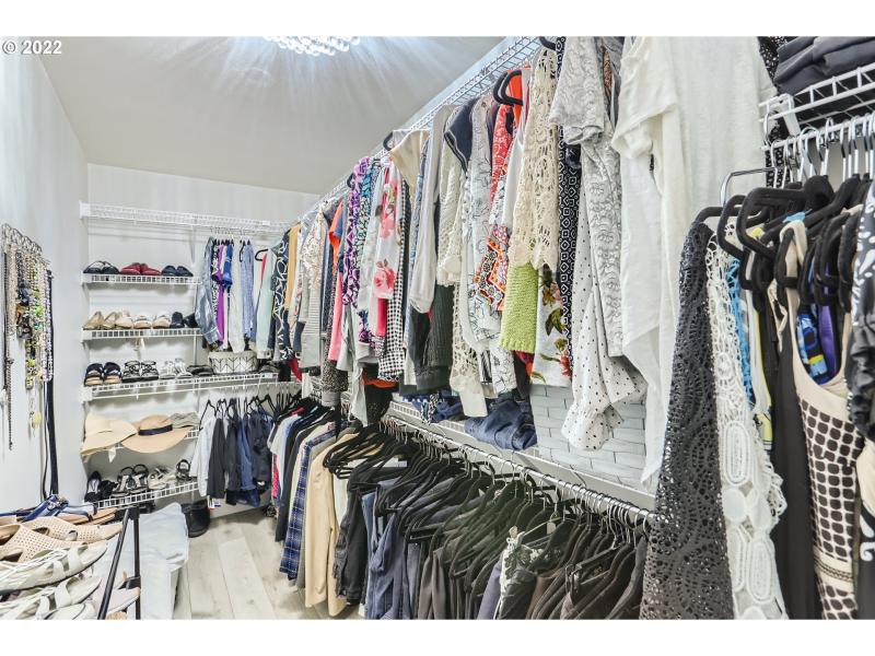 Bedroom, Owner's Suite