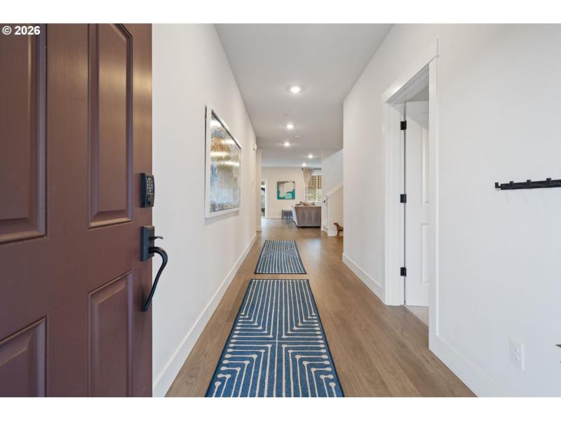 Entrance/Foyer