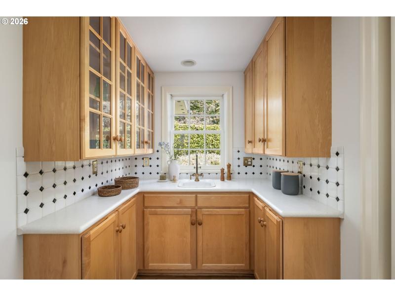 Butler's Pantry