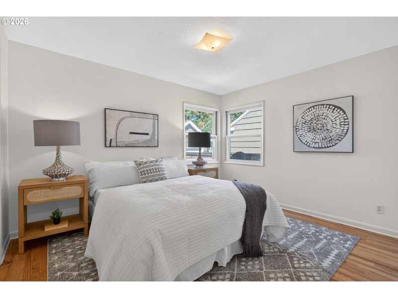 Bedroom, Primary