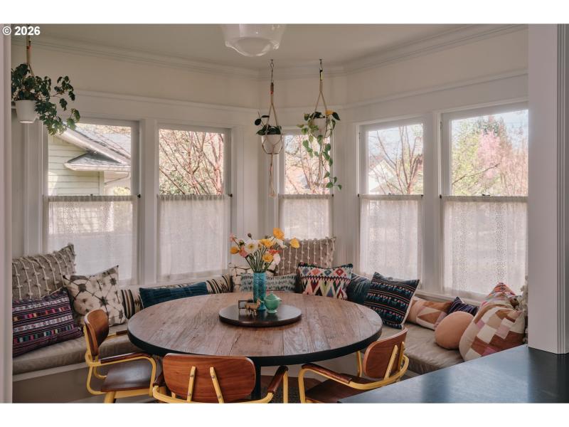 Kitchen/Nook