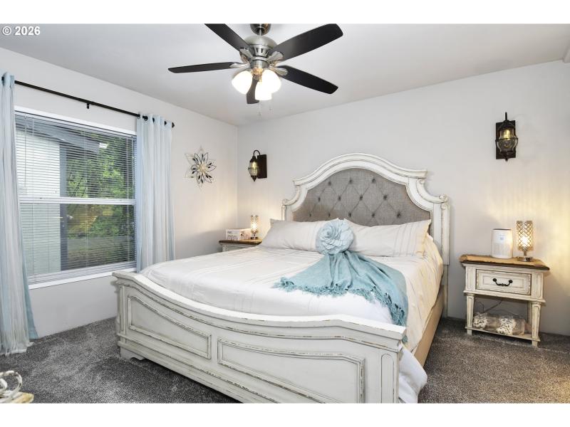 Bedroom, Owner's Suite