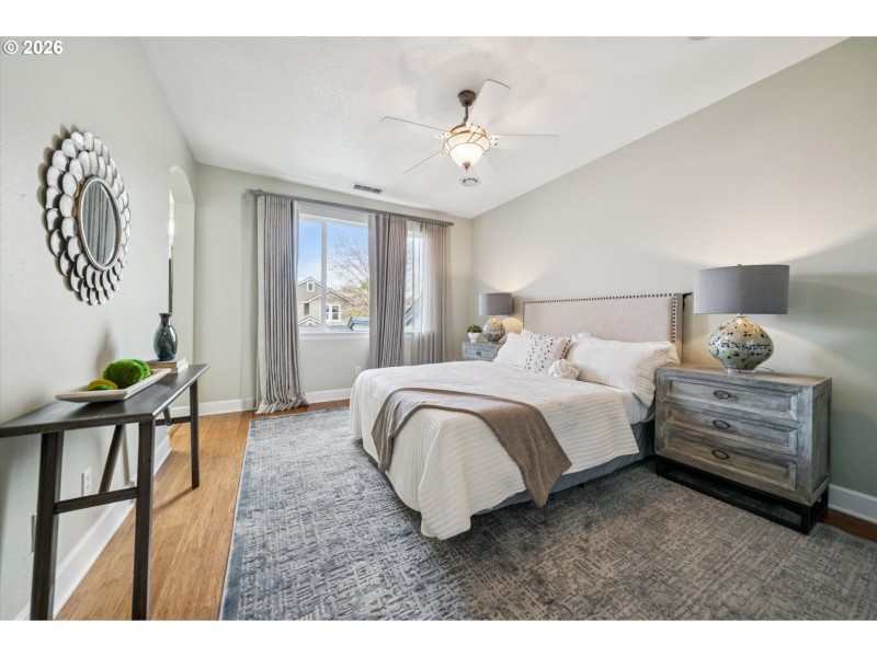 Bedroom, Primary