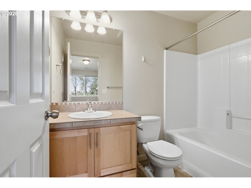 Bathroom, Attached