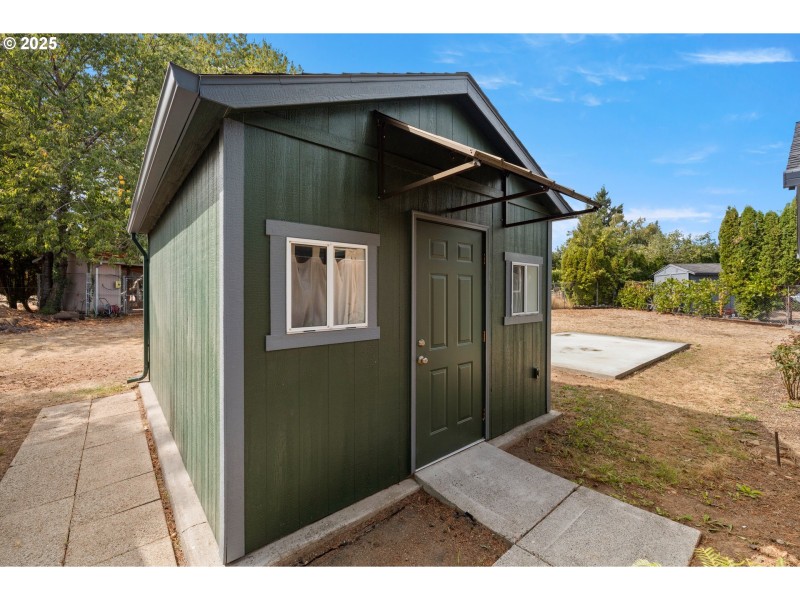 Shed