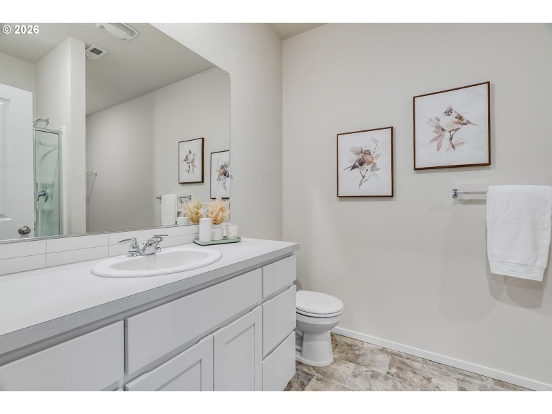 Owner's Suite Bathroom