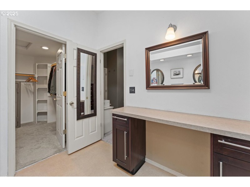 Bathroom, Attached
