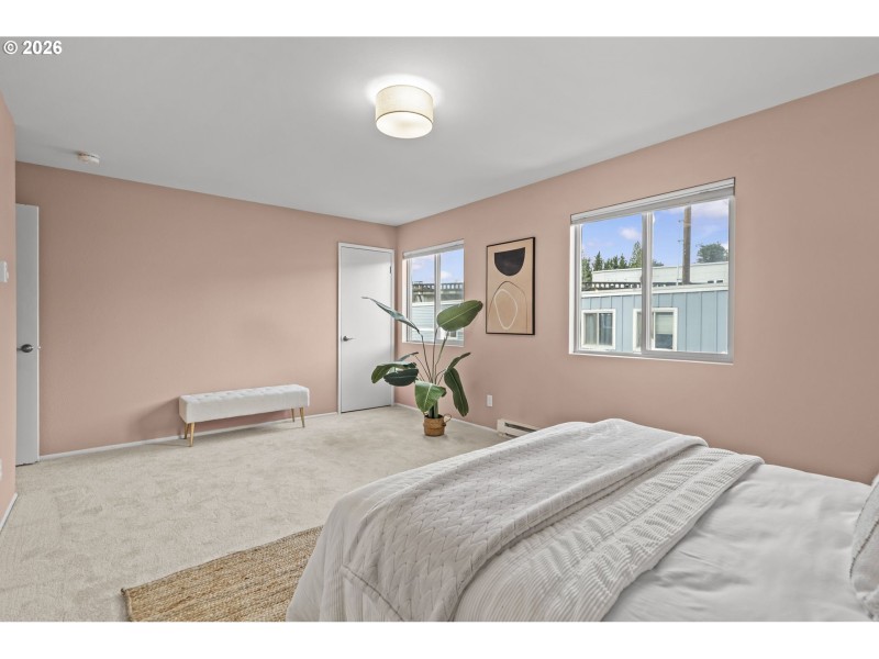 Bedroom, Primary