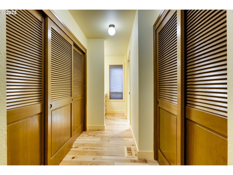Bedroom, Owner's Suite