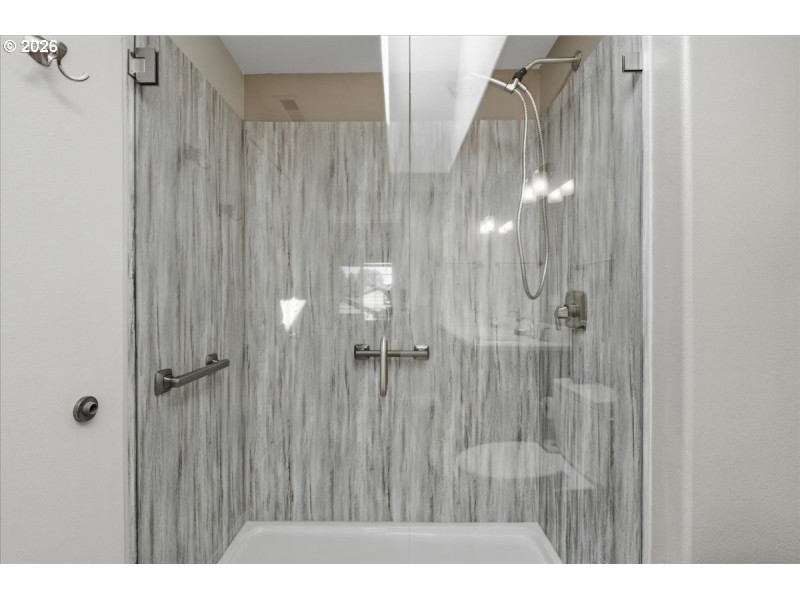 En Suite Bathroom