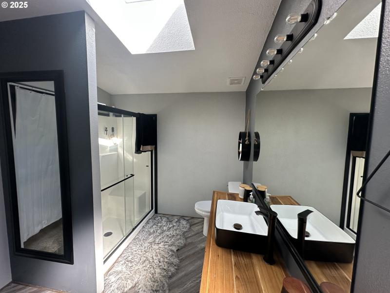 Owner's Suite Bathroom