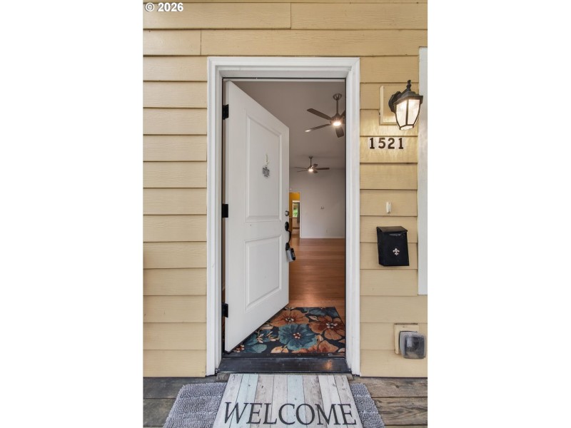 Entrance/Foyer