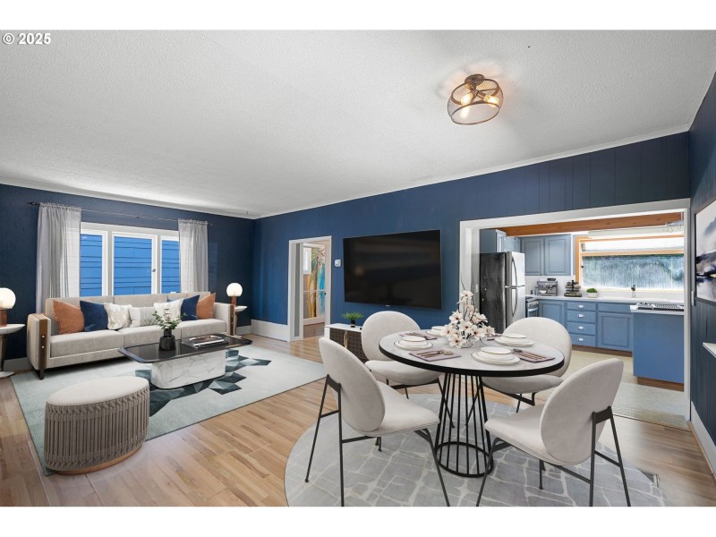 Living Room/Dining Room
