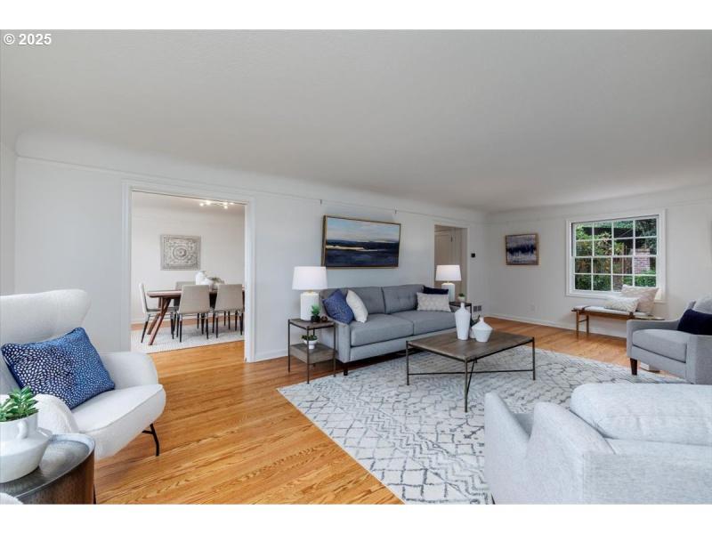 Living Room/Dining Room