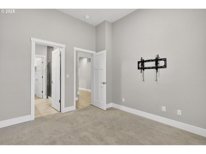 Bathroom, Attached