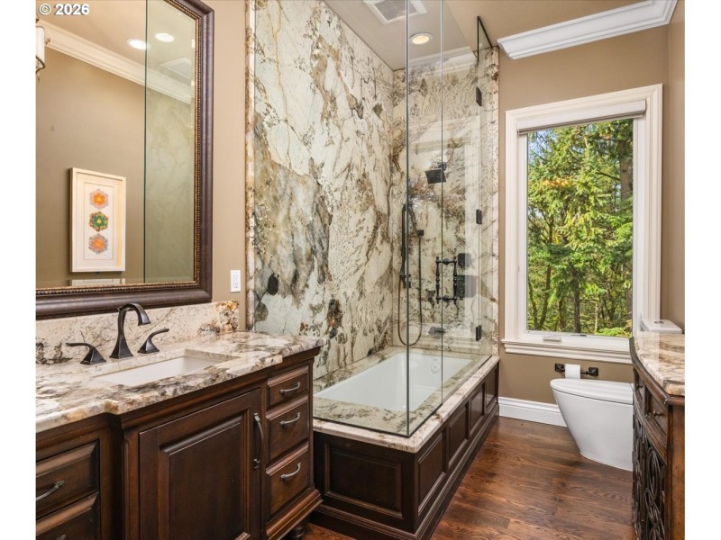 Bathroom, Attached