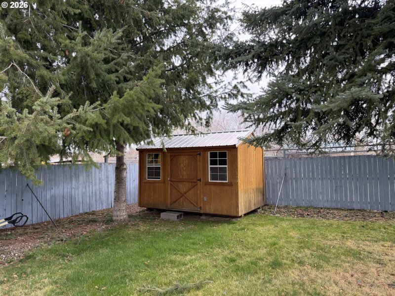 Shed