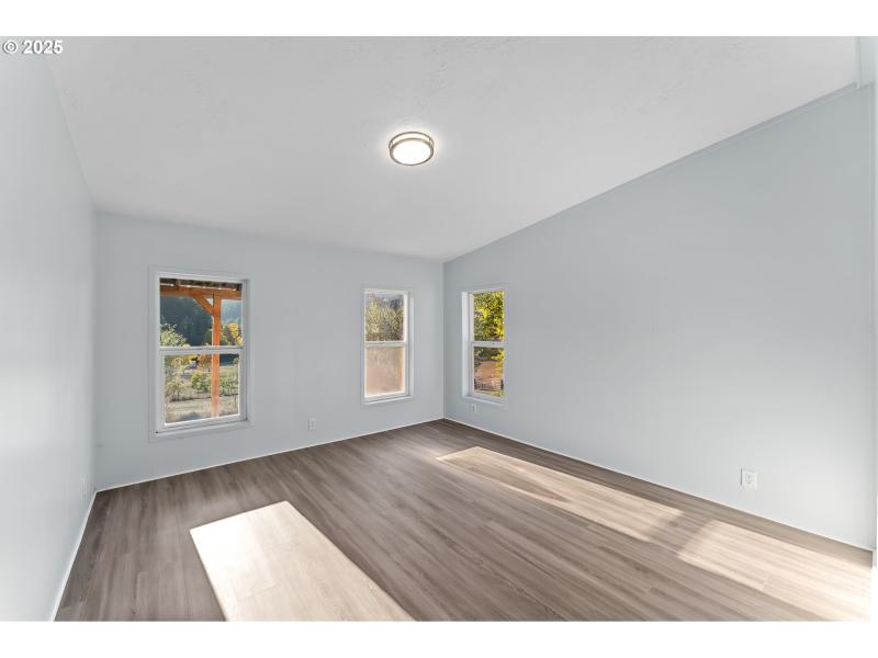 Owner's Suite Bedroom